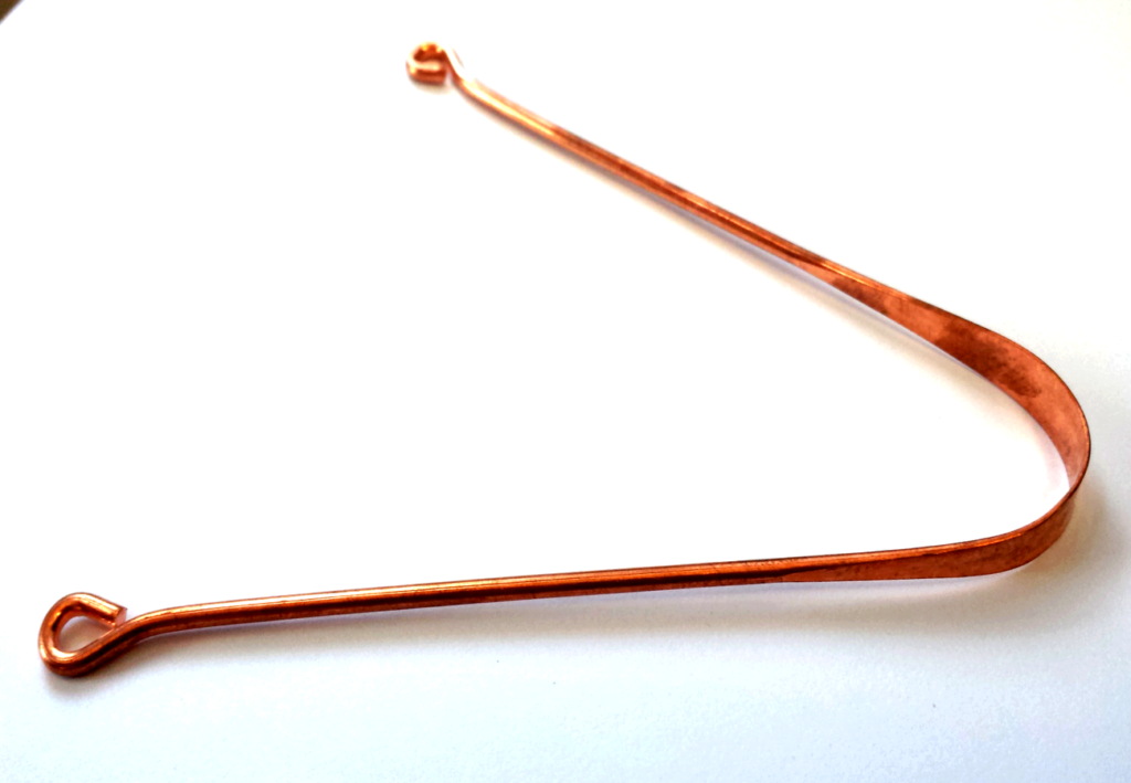 What’s the best type of tongue cleaner? mahadevindustry